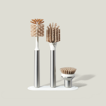 Curio Homegoods Steel The Ionic Brush Set in Multi-Brush Magnetic Pedestal